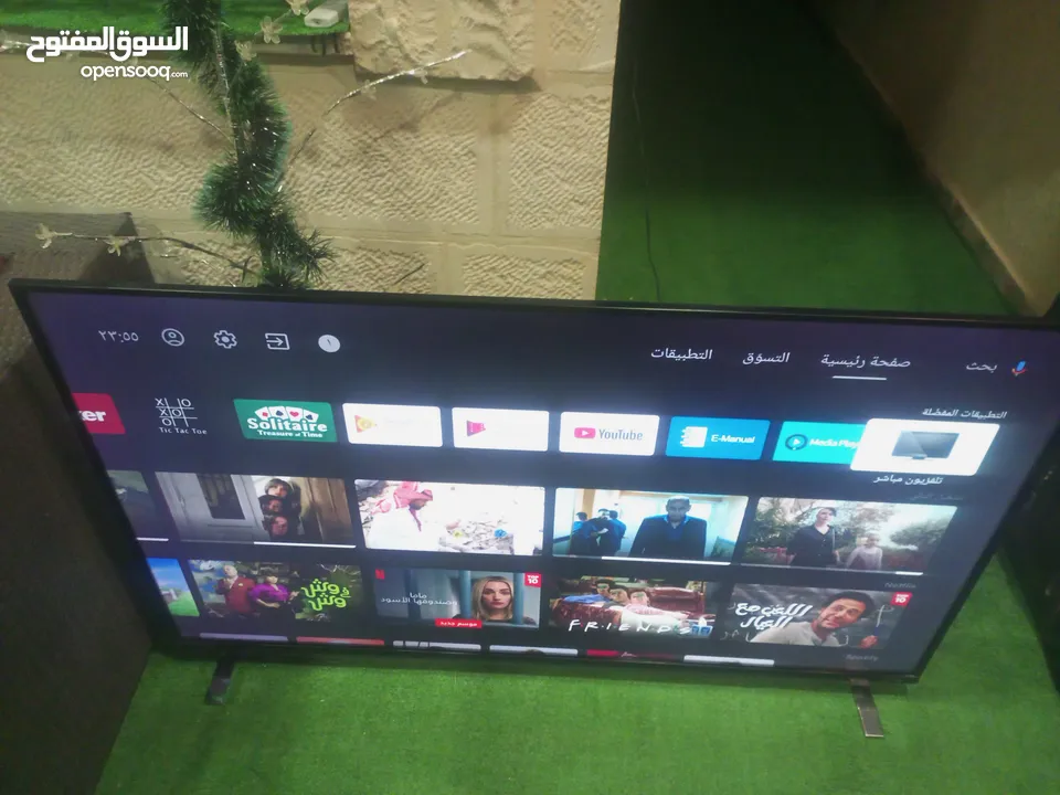 شاشات للبيع احجام 50 و 43 بوصه