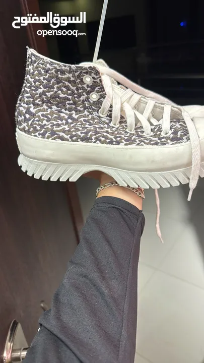 بوات من ماركة All Star العالمية اصلية 100% بسعر مغري جدااااااا