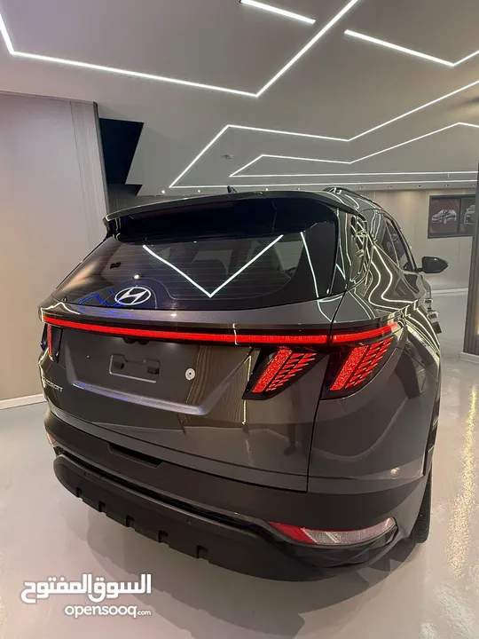 توسان هايبرد 2022