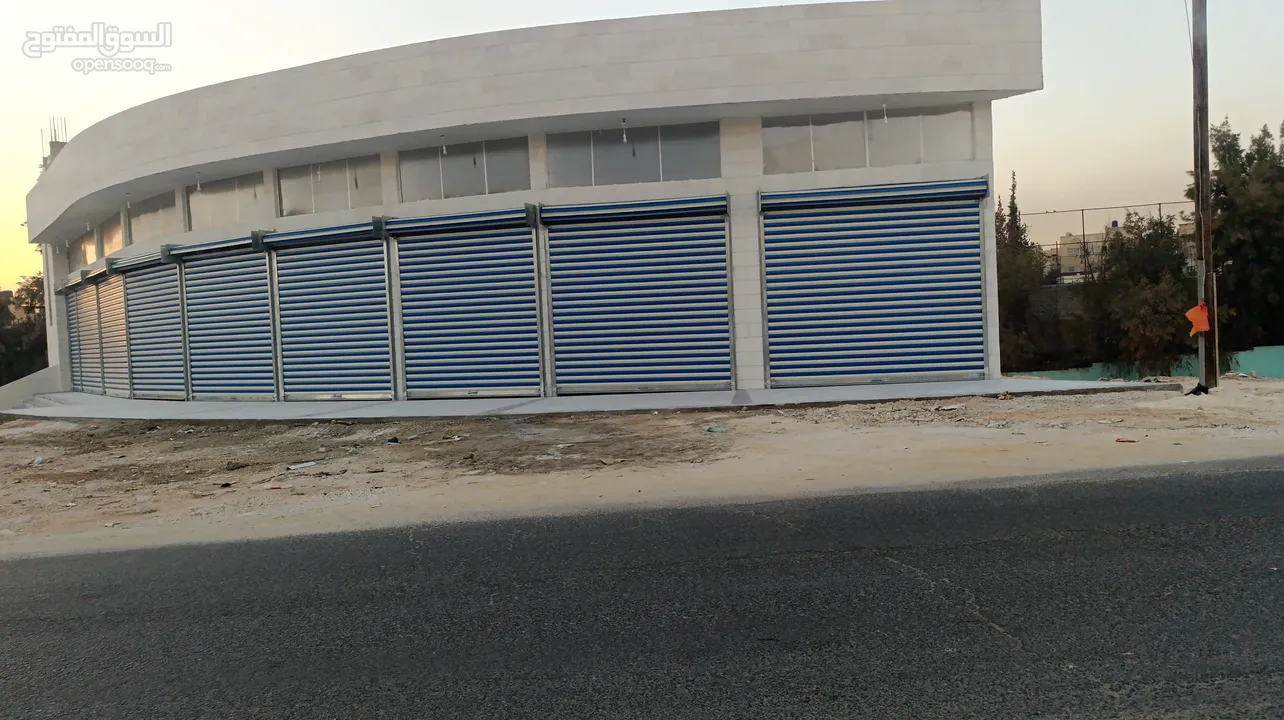 محلات عيادات مخازن صالون حلاقة تسوية للايجار