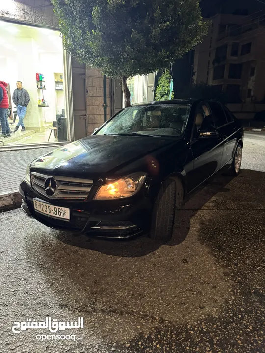 مرسيدس. C200 مع. فتحه. بويه. شركه. بسعرررررر. حرق حرق