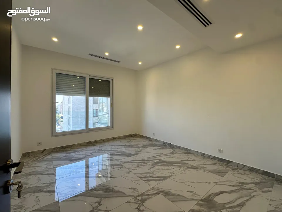 شقه مفروشه للايجار في الدوار الخامس ( Property 39712 ) سنوي فقط