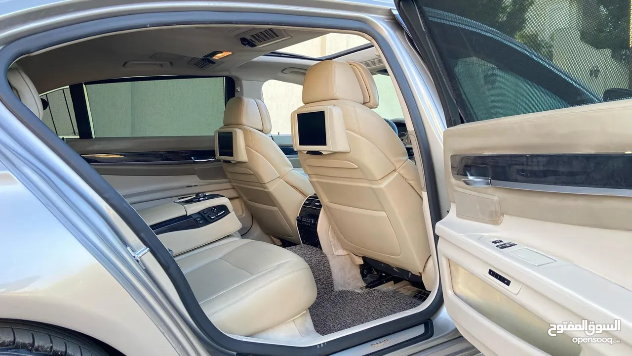 BMW 740LI  للبيع سياره فاخره ومميزه (الصور تتكلم)