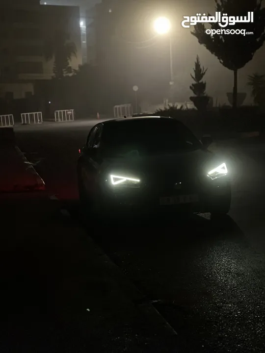 سيات ليون fr 2021 تسيير 2022  لون مميز ، نمرة مميزة ، ومُحافظ عليها جداً