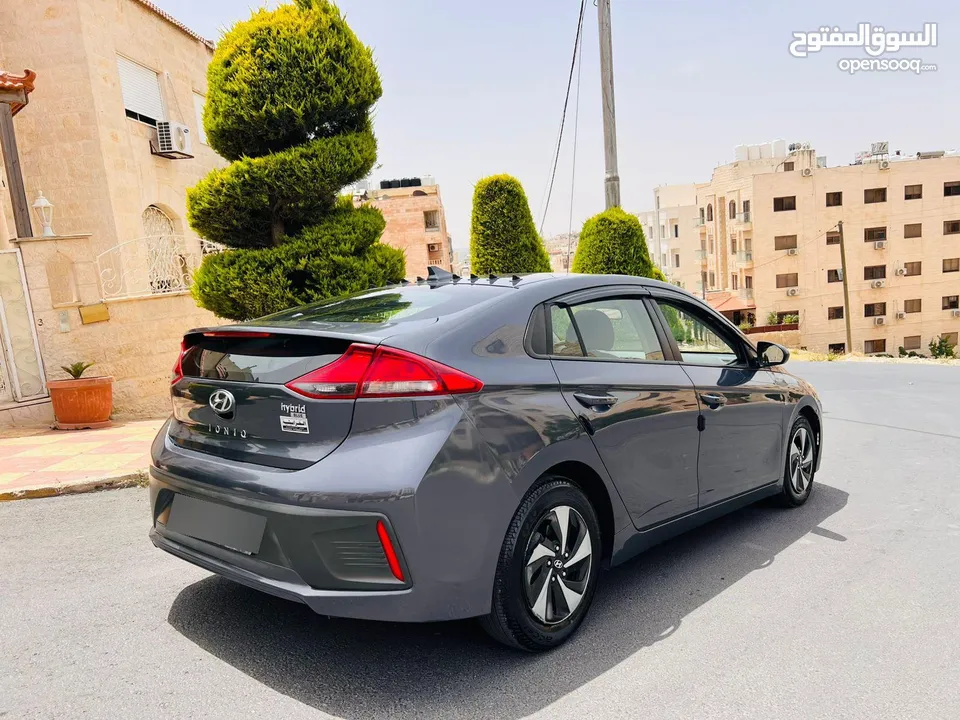 هونداي ايونك 2019 3 جيد بحاله ممتازه وبسعر مغري