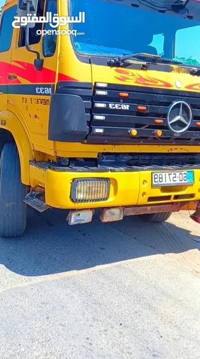 تنك ماء للبيع