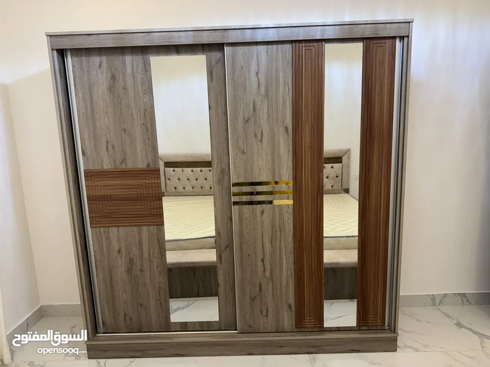 شقه ارضيه مفروشه جديده دير غبار