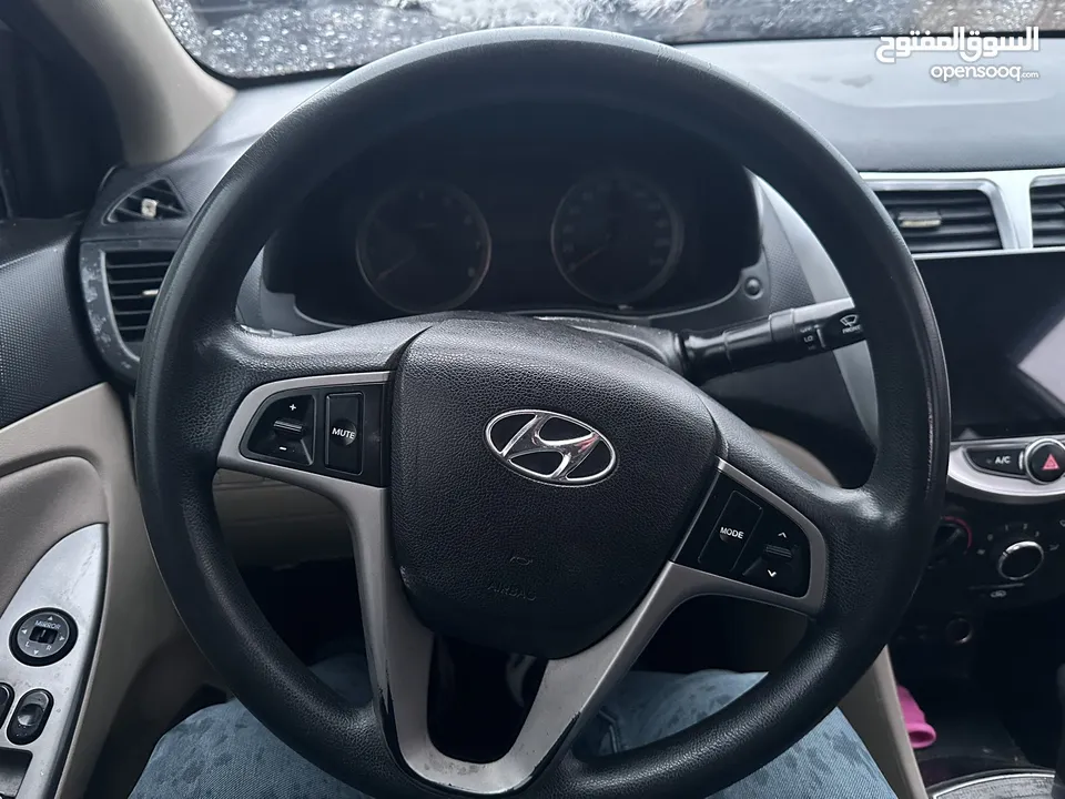 هونداي اكسنت بنزين 2016