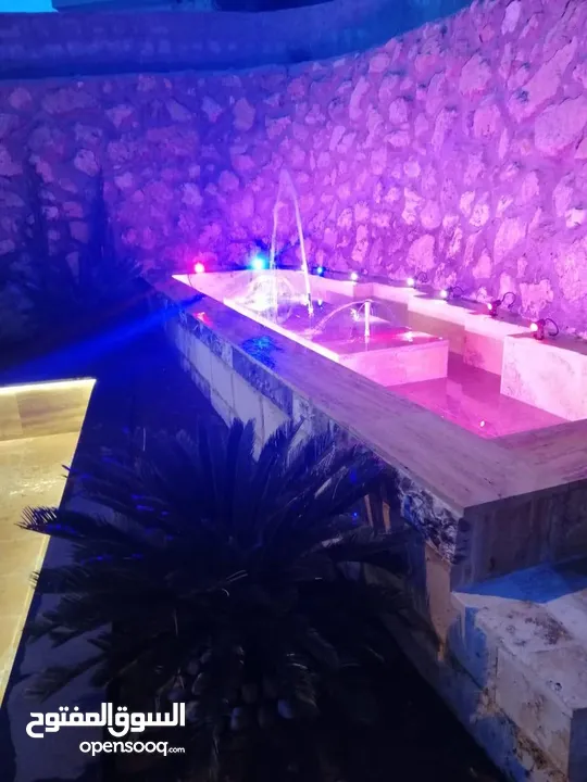 منزل شبه فيلا للبيع