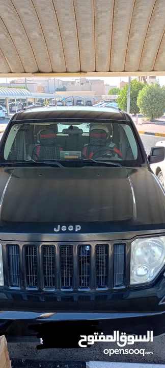 جيب شيروكي بحاله جيدة جدا .. Jeep Cherokee in a very good condition