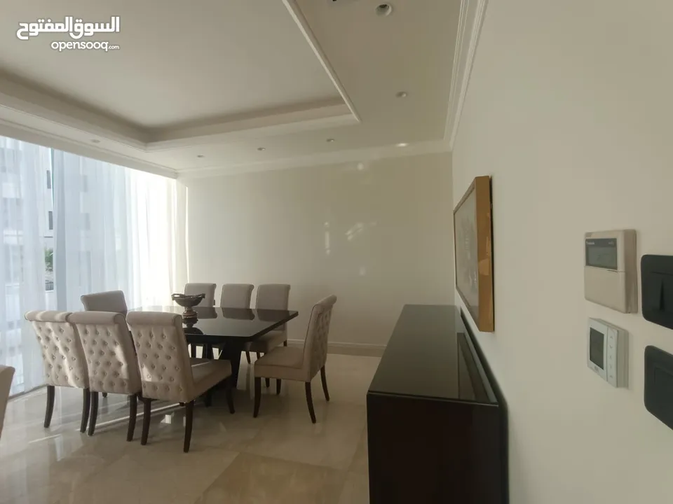 شقة غير مفروشة للايجار في الدوار الرابع ( Property 38212 )-174960153