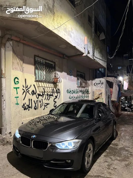 BMW 320i للبيع بدل