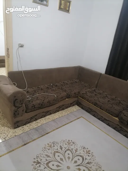 طقم سعودي كورنر لون بني خشب لاتي
