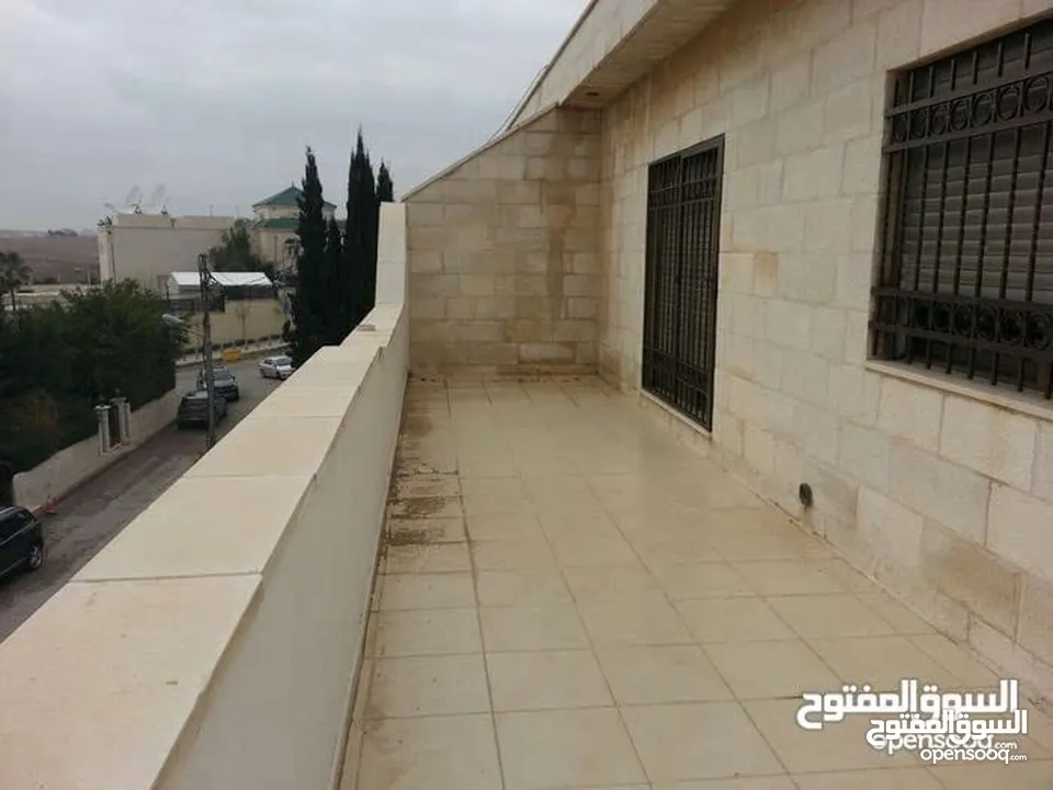 فيلا سوبر ديلوكس أرقى واجمل مناطق عبدون اعلان رقم (V38)