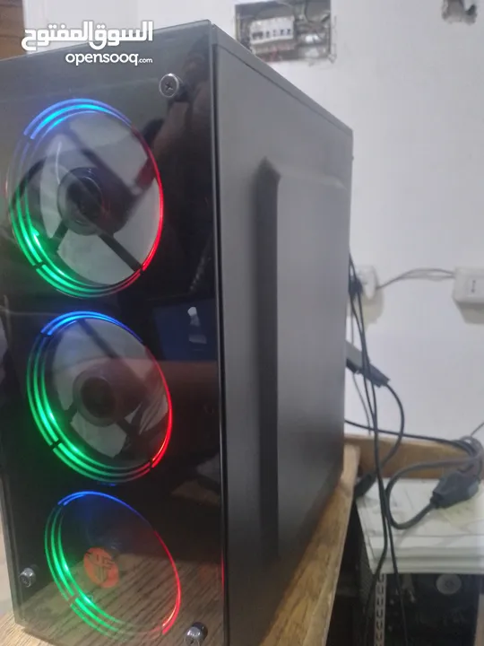 PC شبه جديد