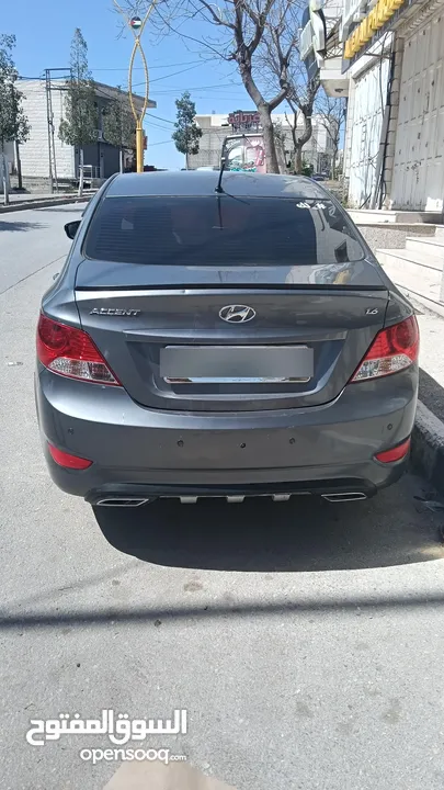 هونداي اكسنت موديل 2016 بنزين 1.6 ارررررربعه غيار