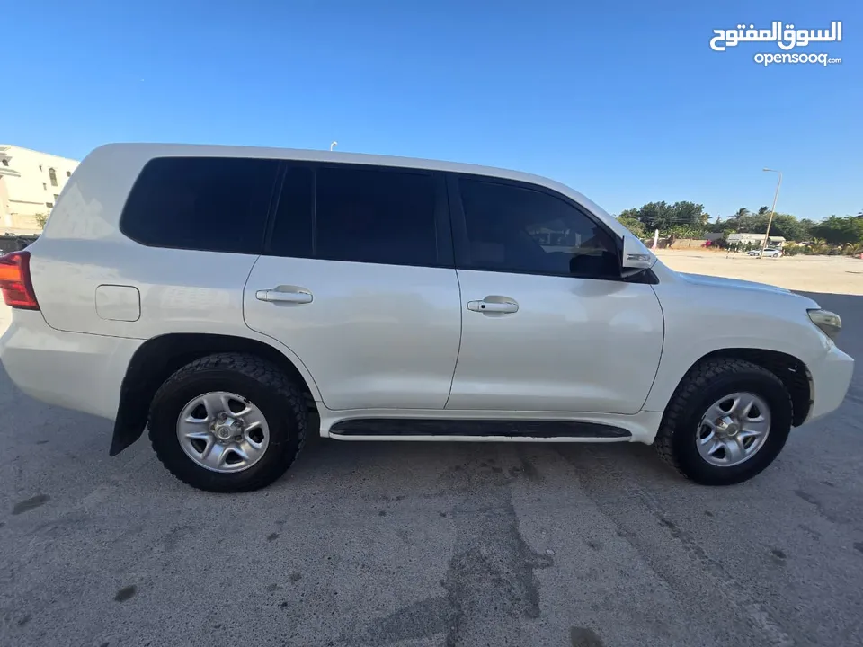 تويوتا لاند كروزر  Toyota landcruiser  GX مواصفات خليجية .. بدون حوادث.. من المالك