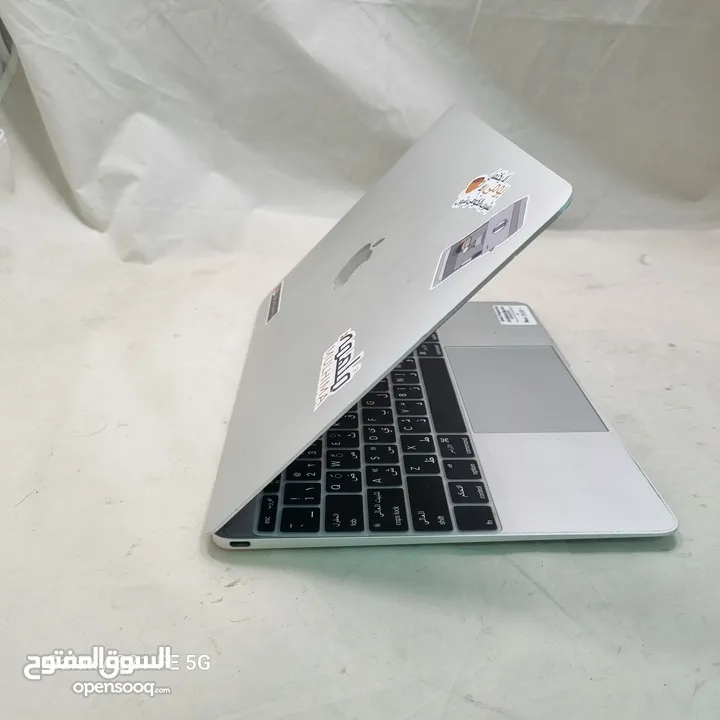 MacBook Core-M3 12 " Ram 8GB,SSD 256GB