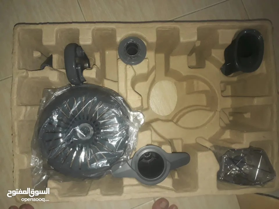 خلاط استعمال شهر واحد فقط قطع جديدةkenwood