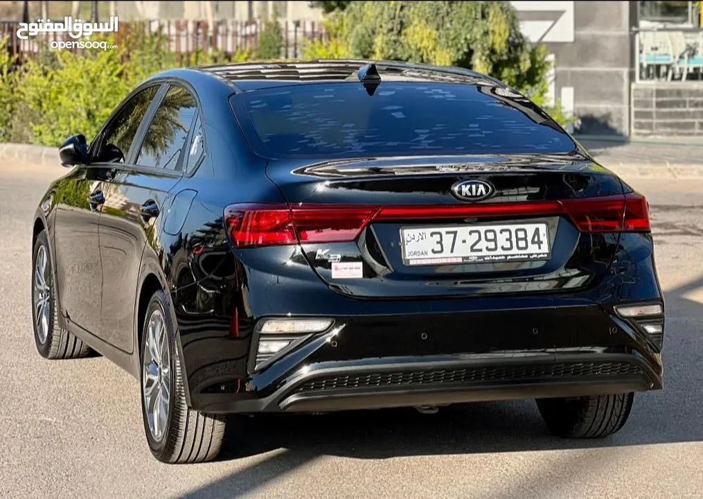 بريموم بحالة الوكالة KIA 3 2019 مميزة