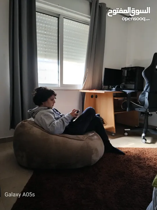 بفات beanbags  لالعاب البلايستيشن والقراءة وتكملة اعمال الكمبيوتر