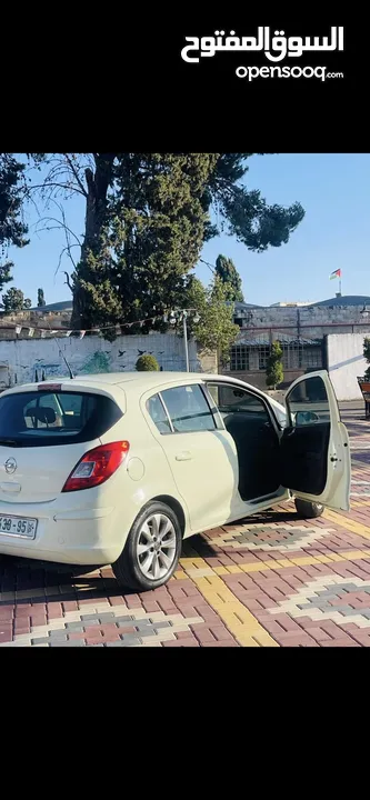 اوبل كورسا 203