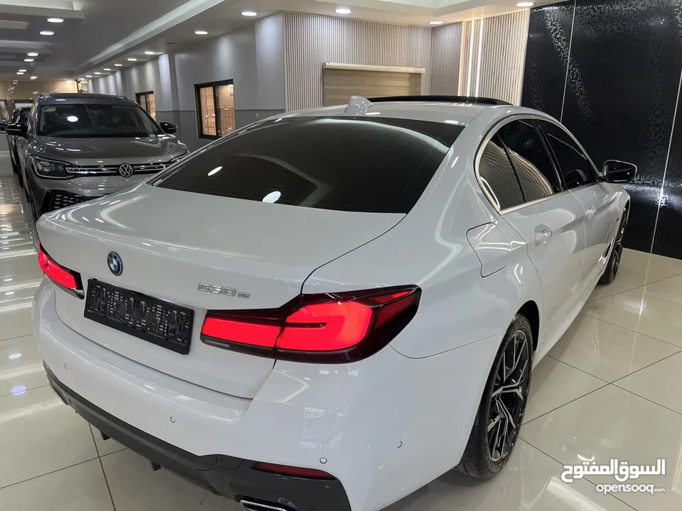 BMW 530e 2022 iPerformance plug in hybrid M  kit