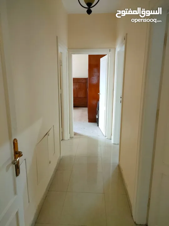 Furnished Shmeisani flat for rent