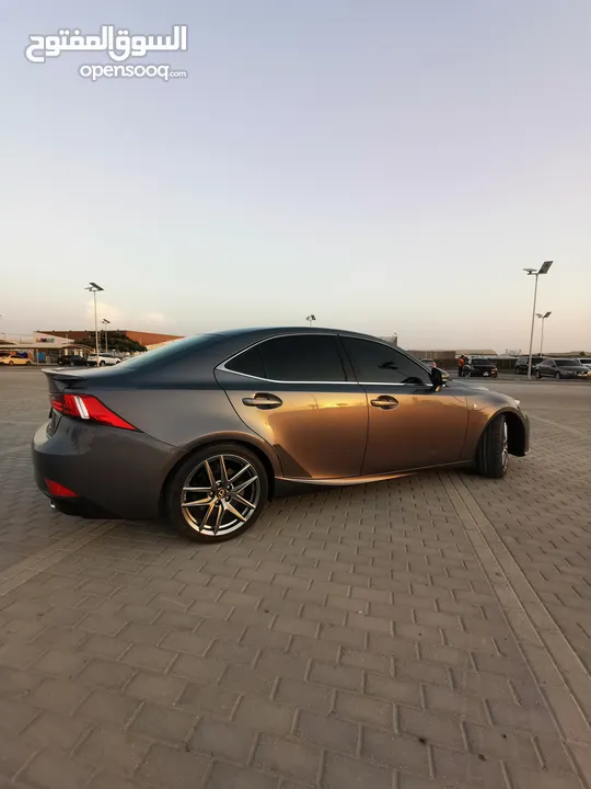 Lexus IS350 Model 2016 (GCC SPACE)