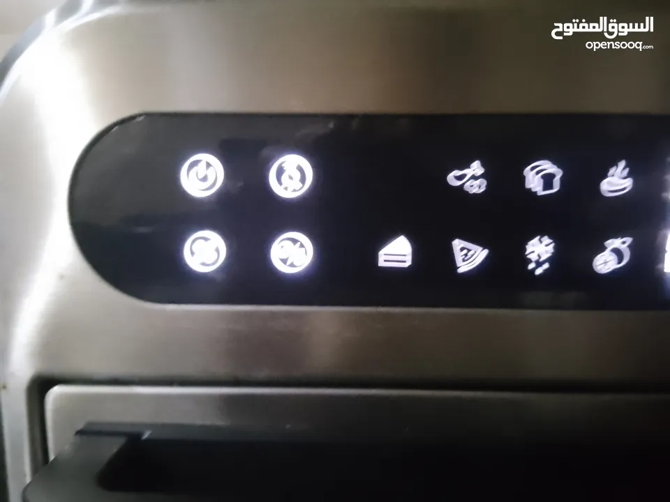 فرن كهربا صغير مستعمل في حاله ممتازه استعمال بسيط