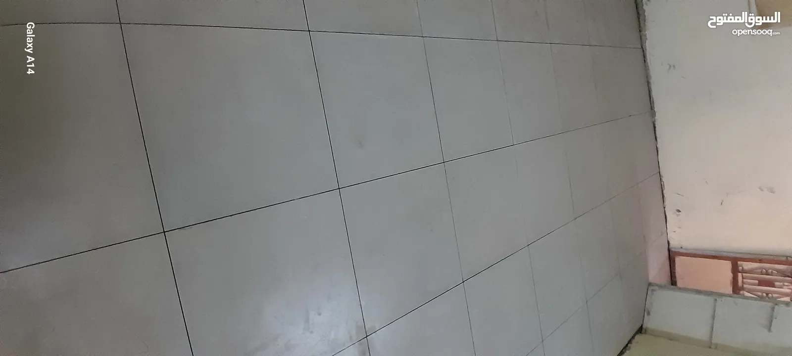 معلم سيراميك مصري لتركيب جميع انواع البلاط والرخام بورسلان باركيه كيشاني