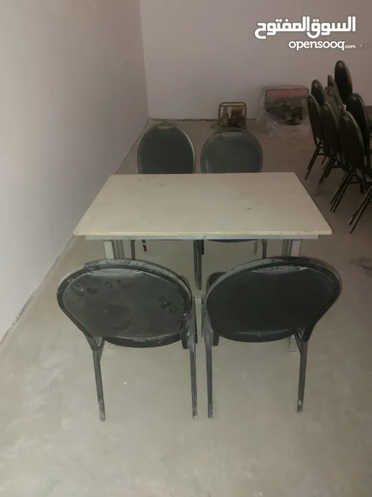 طاولات مطعم المنتان +4كرسي طاولات 75×75