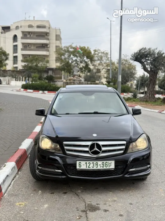 مرسيدس c. 200. فللللللل مع. فتحه. بويه. شركه. بسعررزززز. حرق حرق