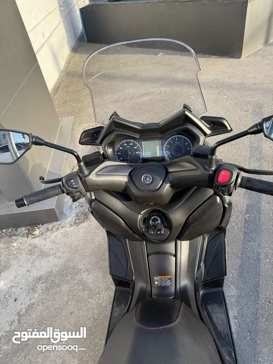 سكوتر ياماها X-MAX  2022  بحالة الوكالة وارد الشركة