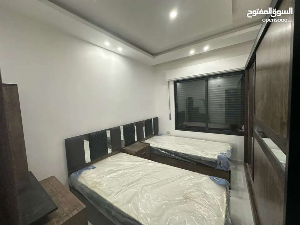شقه فاخره 150متر مع هدية عفش بناء حديث للبيع من المالك كاش او اقساط