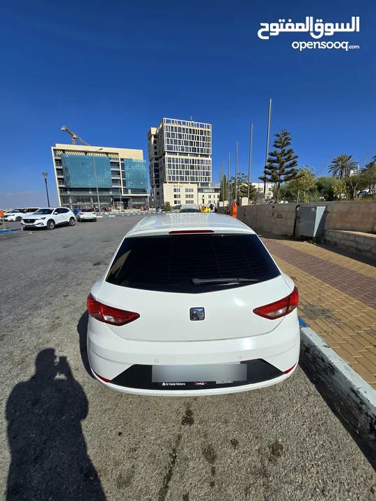 ليون 18 بالرخصة