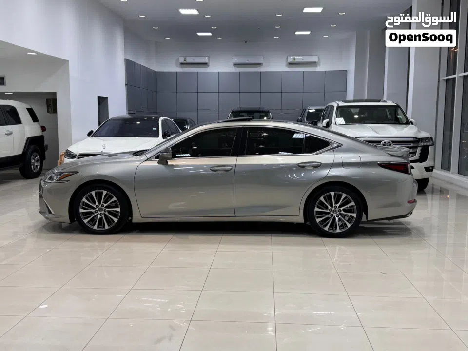 Lexus ES-350 / 2020 (Silver)