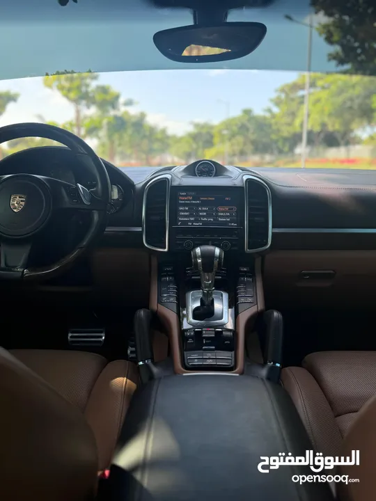 PORSCHE CAYENNE GTS 2014