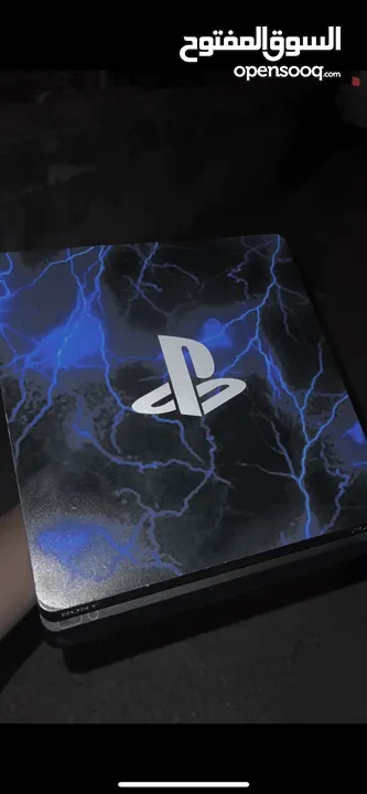 PlayStation 4 Slim