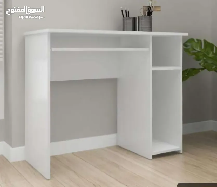 مكتب دراسة تشكيلة واسعة من المكاتب الدراسية وطاولات الجيمنج تناسب الجميع اطلبها الأن والتوصيل مجاني
