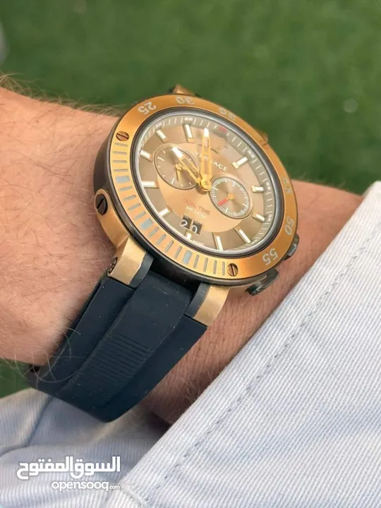 ساعة فيرزاتشي جديد - Versace watch