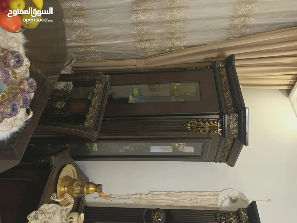 طاولت سفرة 6 مقاعد منجد بيرو فضية مفرد فضية مجوز