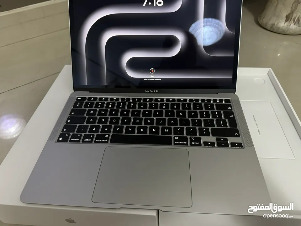 MacBook Air 13 Inch M1 256GB 8GB with Apple Care till December 2024