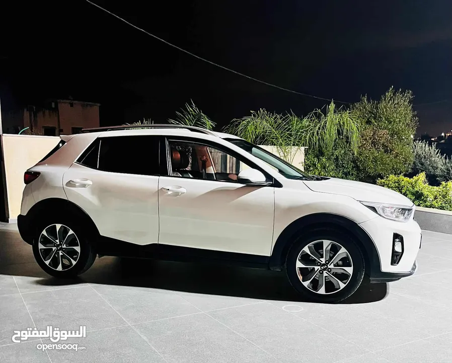 كيا ستونيك 2020برخصة عداد70 للبيع علكاش والبدل وارد بسعر حرق حرق68000الف لحق حالك