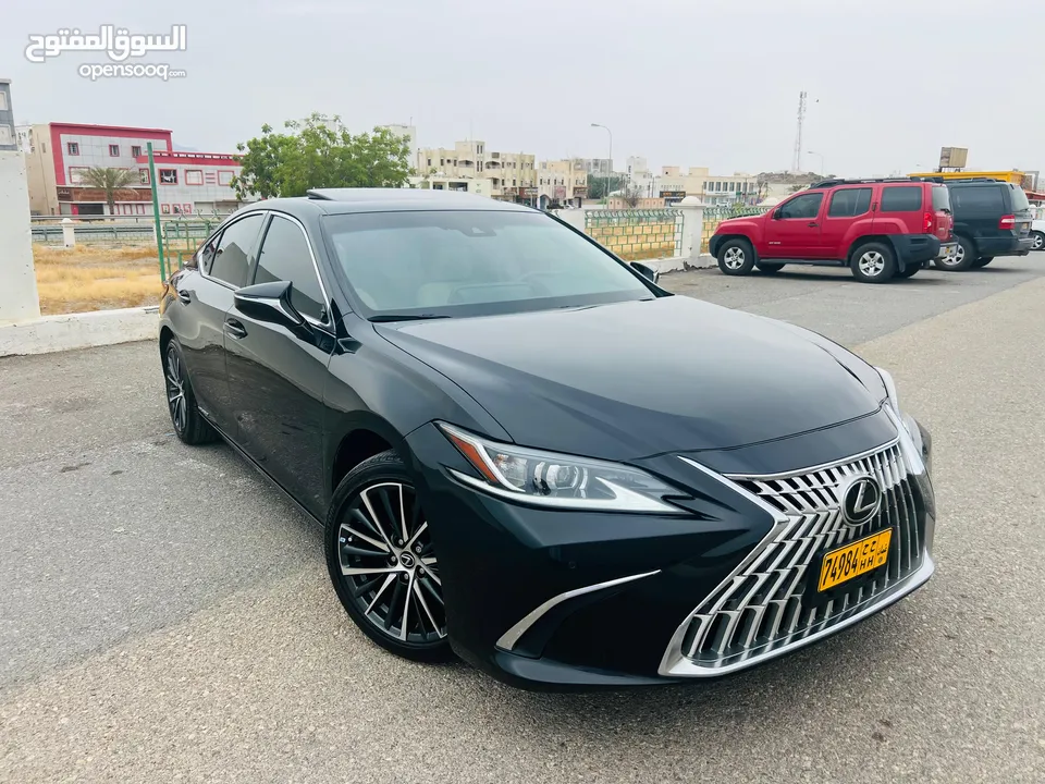 Lexus ES 300 2022