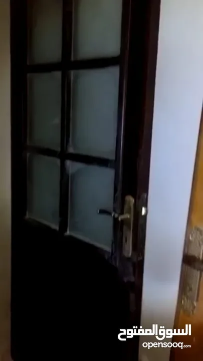 ابواب جديدة لم تستخدم كانت ابواب فيلا