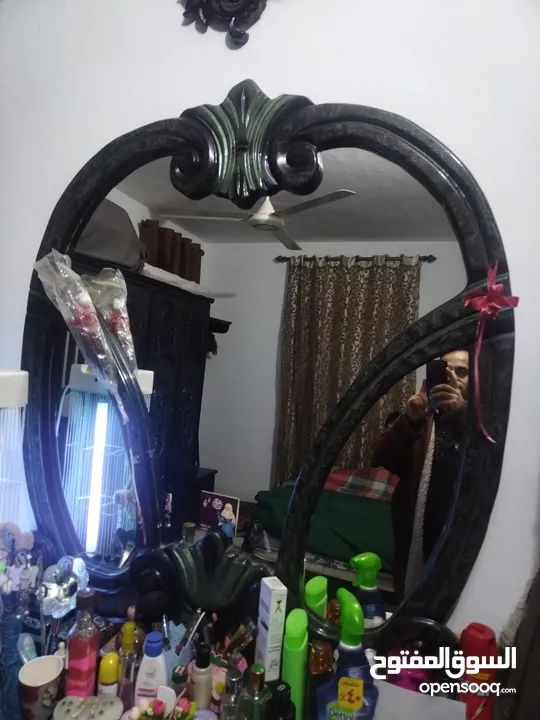 للبيع خشب لاتيه