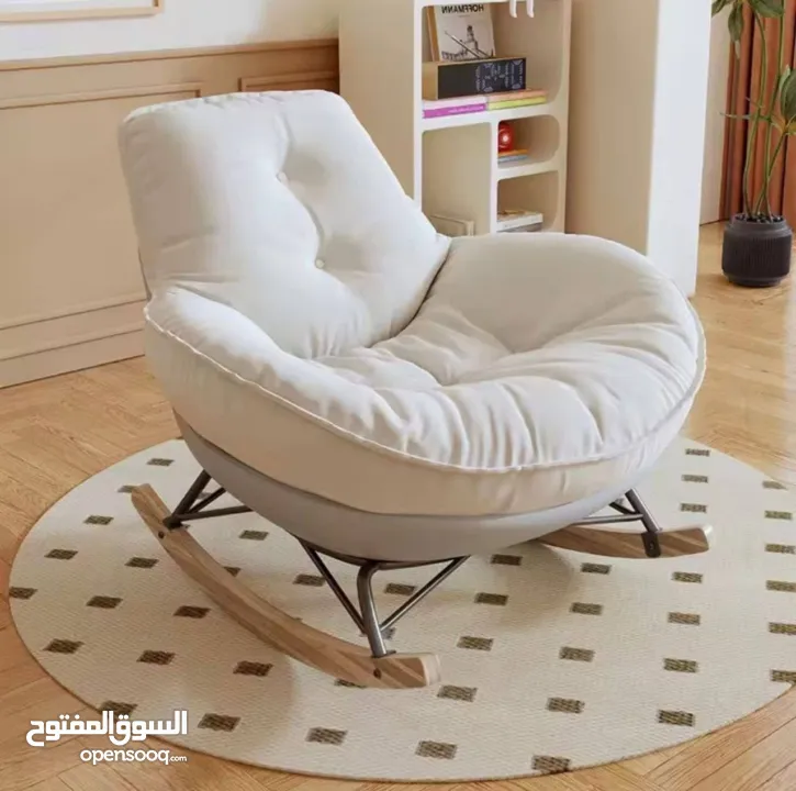 كرسي هزاز نفخ فاخر على شكل قلب متوفر بعدة ألوان اخضر و بني و برتقالي و رمادي