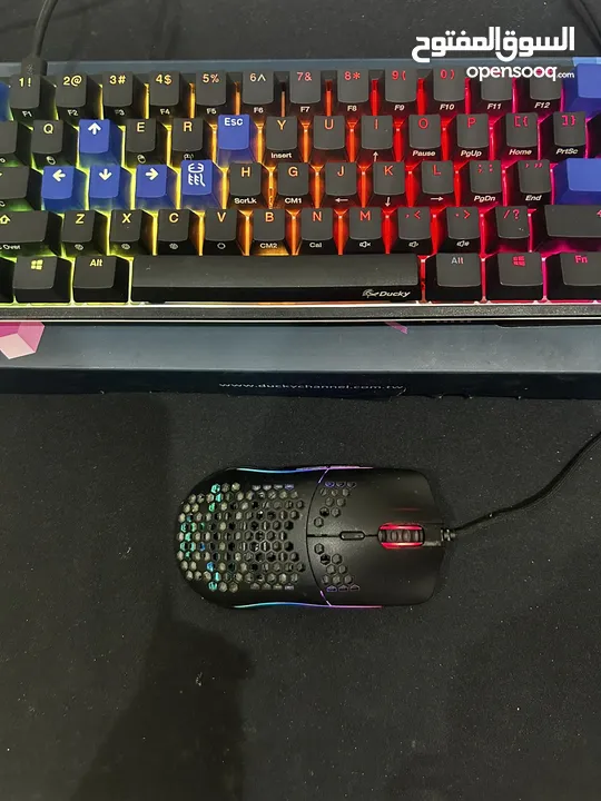 كيبورد دكي ون تو ميني و ماوس قلوريس  Ducky one 2 mini keyboard and glorious mouse