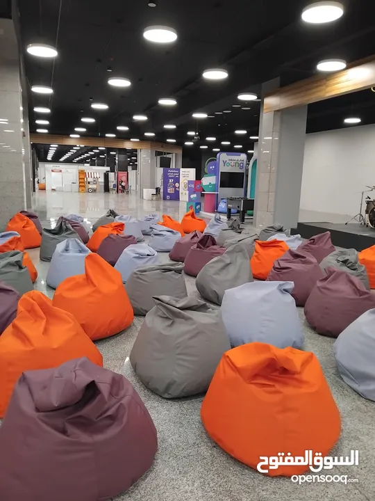 بفات beanbags  لالعاب البلايستيشن والقراءة وتكملة اعمال الكمبيوتر